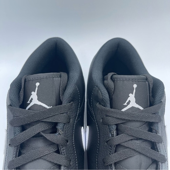 Nike Jordan 1 Low TD Black "OREO" Football Cleats FJ6245-001 Men’s Sz 16 RARE - Picture 4 of 10